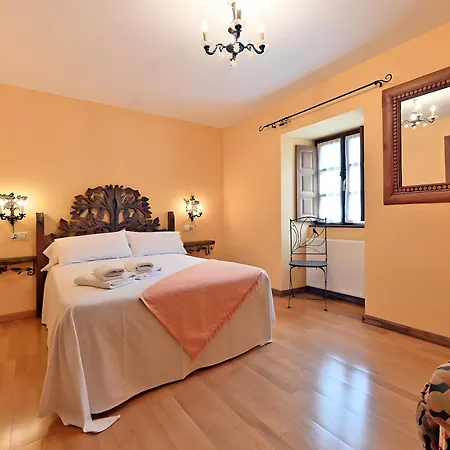 Narcea 1 Apartment